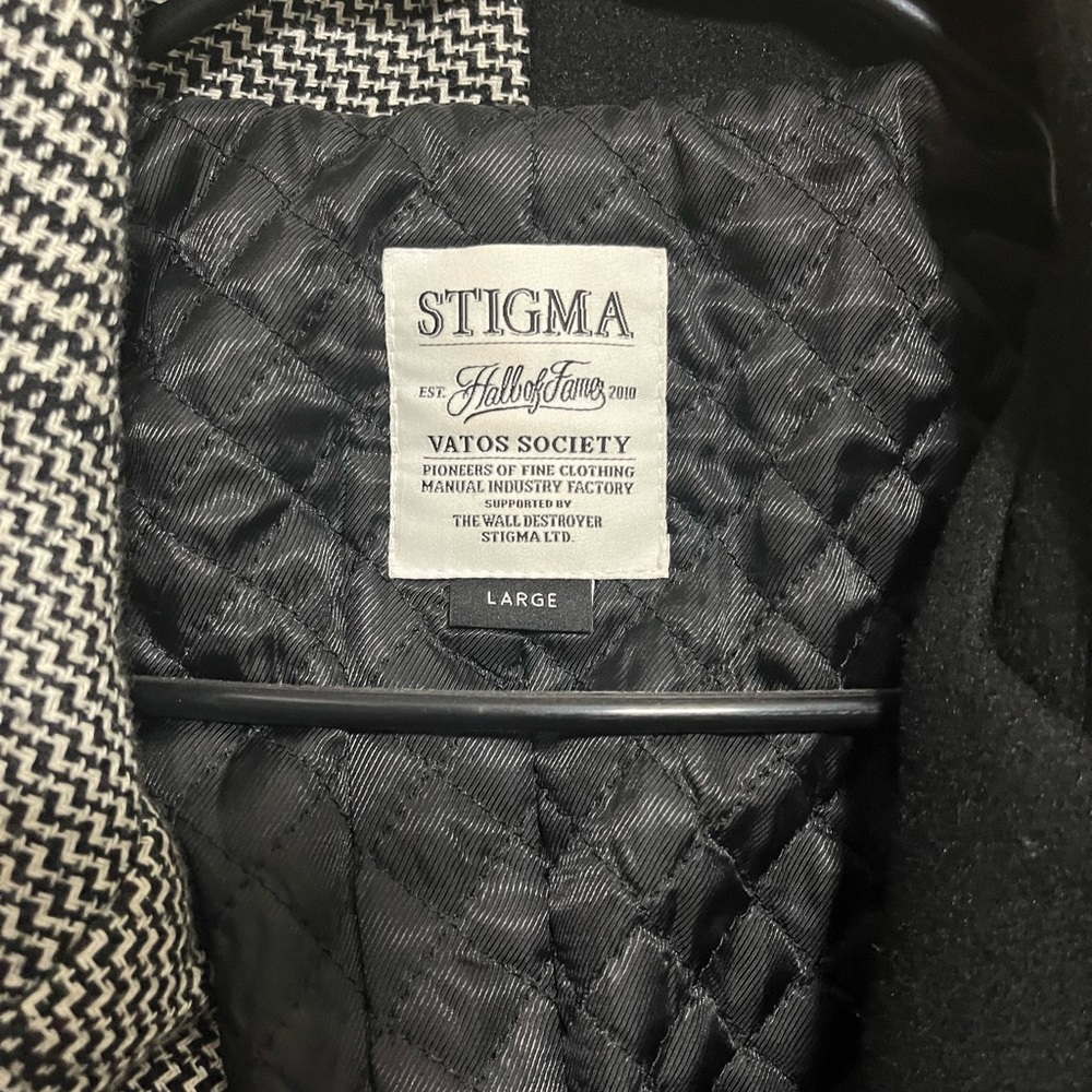 Stigma Infamous Wool Coat - Picture 2 of 9